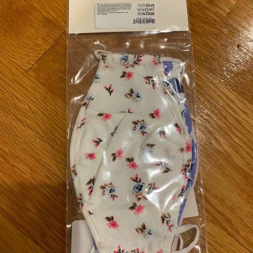 Gap Adult Contour Mask Filter Pocket NEW Ladies